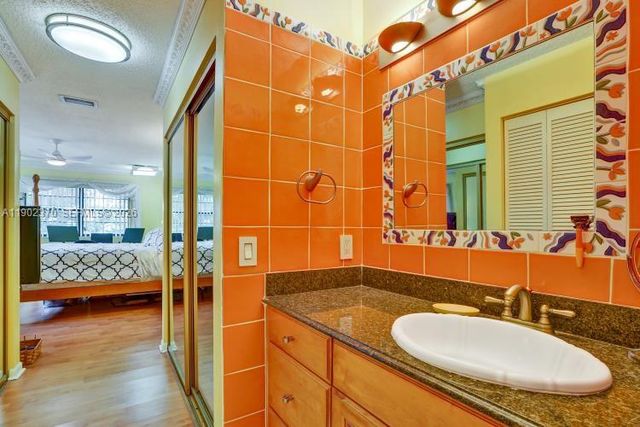 10026 NW 52nd Terrace, Doral, FL 33178