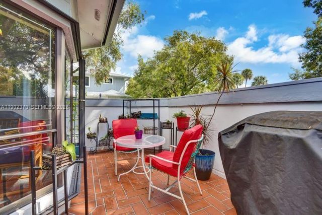 10026 NW 52nd Terrace, Doral, FL 33178