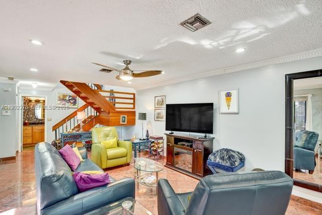 10026 NW 52nd Terrace, Doral, FL 33178