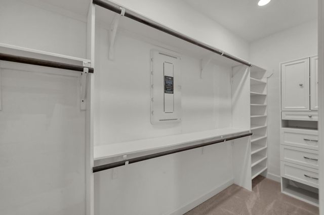 6294 Wedgewood Hills Drive, Conroe, TX 77304