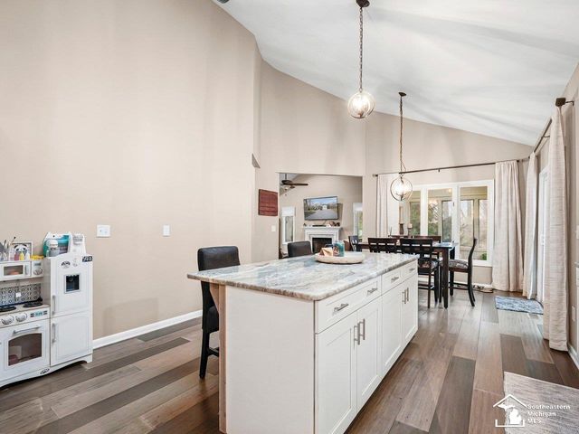 2194 W Dean Road, Temperance, MI 48182