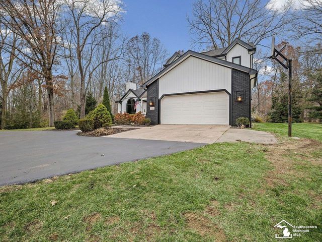 2194 W Dean Road, Temperance, MI 48182