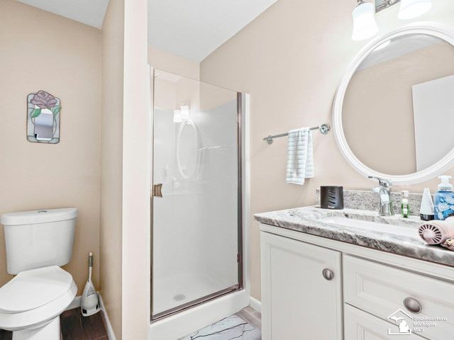 2194 W Dean Road, Temperance, MI 48182