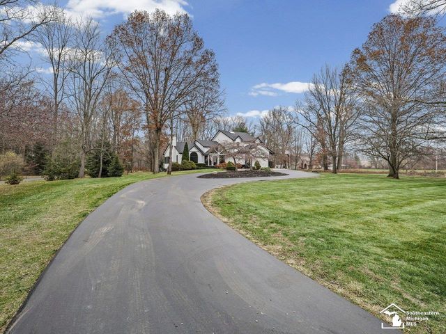 2194 W Dean Road, Temperance, MI 48182