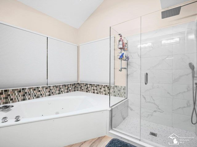 2194 W Dean Road, Temperance, MI 48182