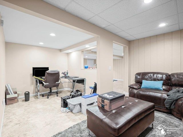 2194 W Dean Road, Temperance, MI 48182