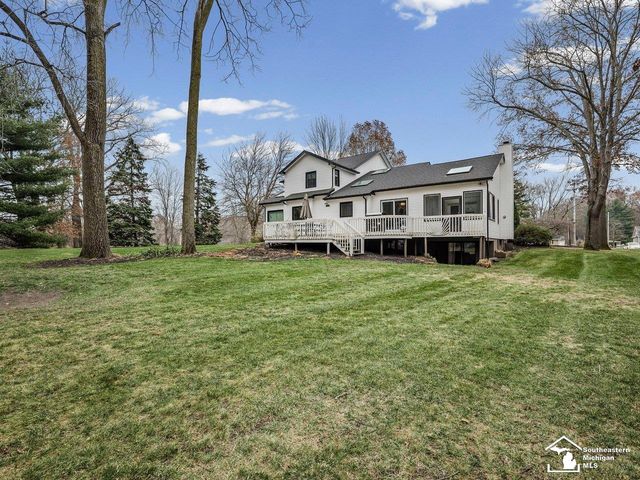 2194 W Dean Road, Temperance, MI 48182
