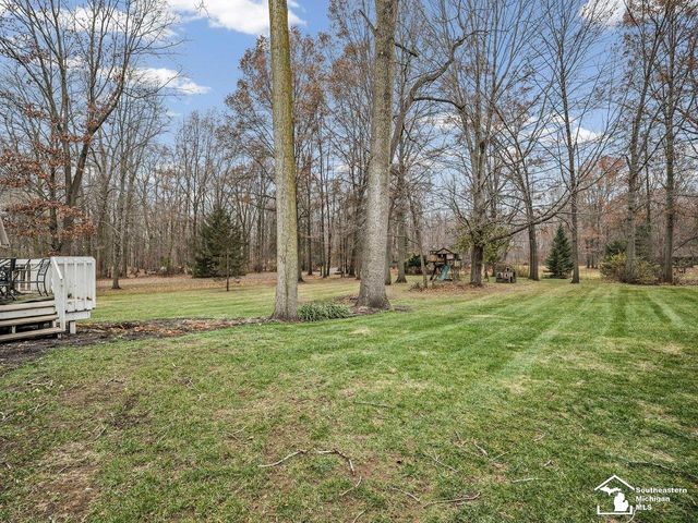 2194 W Dean Road, Temperance, MI 48182