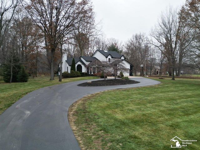 2194 W Dean Road, Temperance, MI 48182