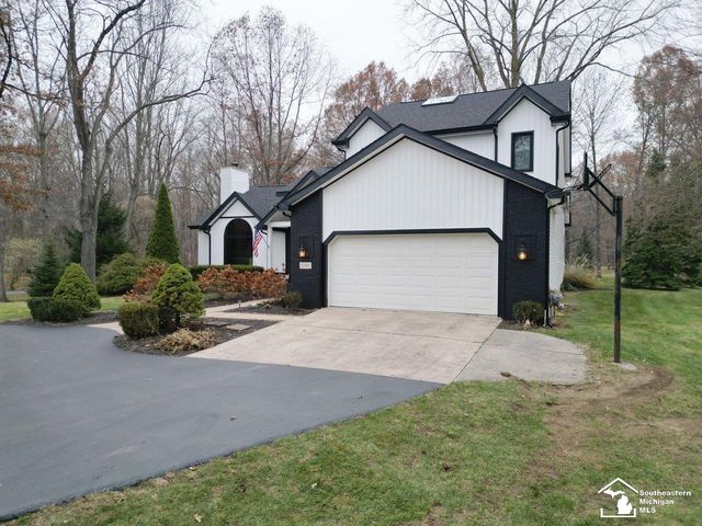 2194 W Dean Road, Temperance, MI 48182