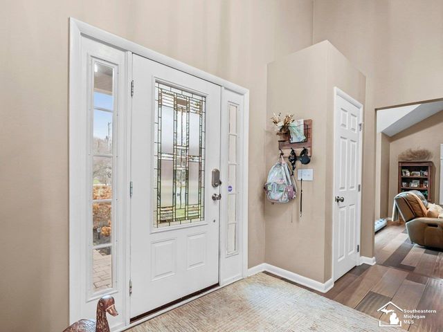 2194 W Dean Road, Temperance, MI 48182