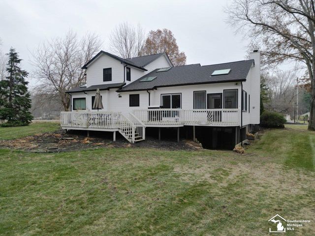 2194 W Dean Road, Temperance, MI 48182