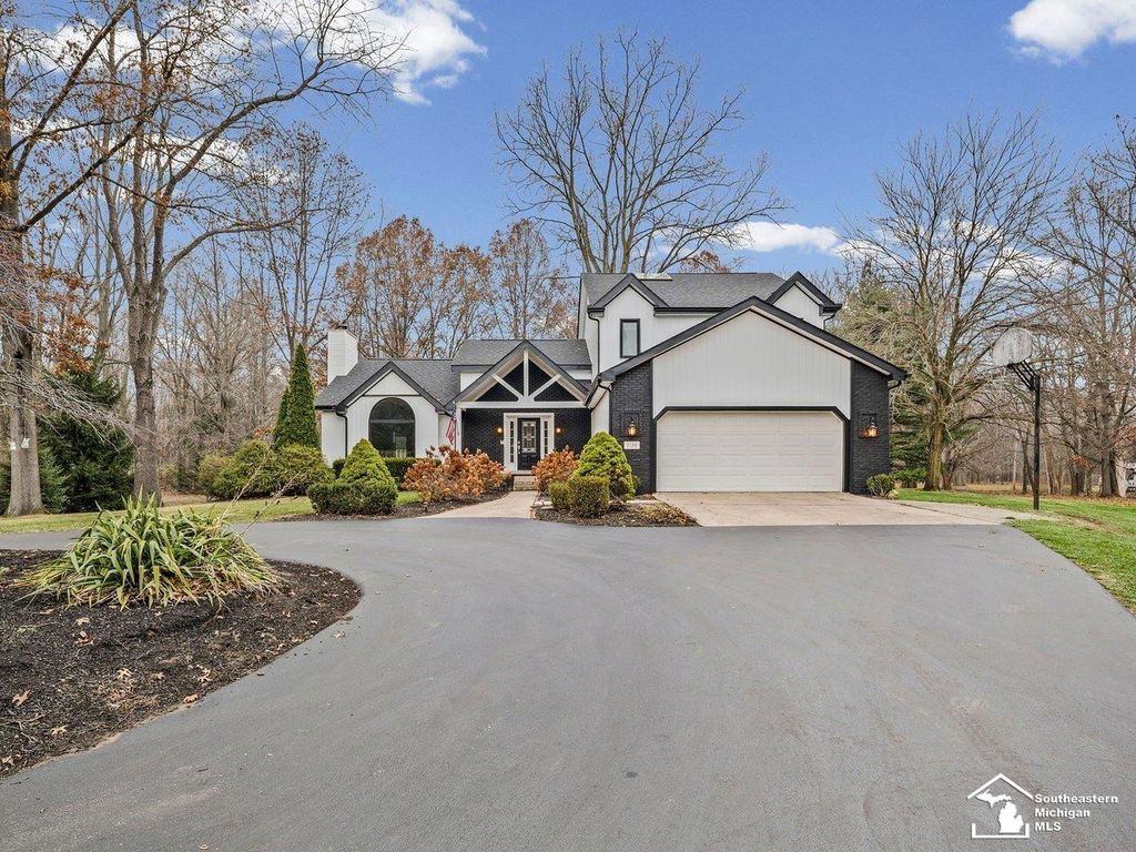 2194 W Dean Road, Temperance, MI 48182