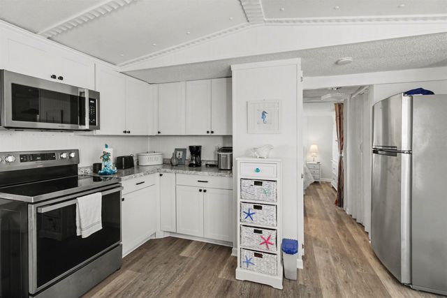 930 Foxfire Dr., North Myrtle Beach, SC 29582