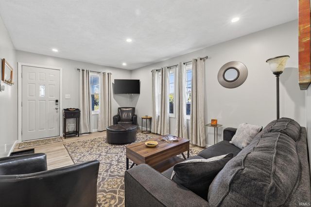 515 W Allen Street, Bloomington, IN 47403