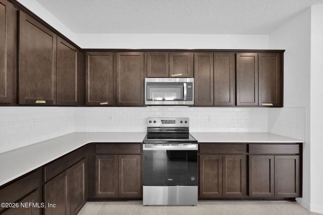 3262 PIPERS Way, Green Cove Springs, FL 32043