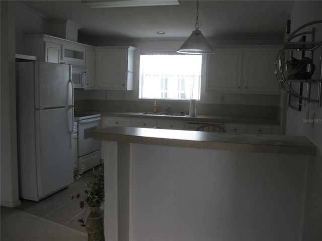 242 RAMSGATE WAY, Haines City, FL 33844