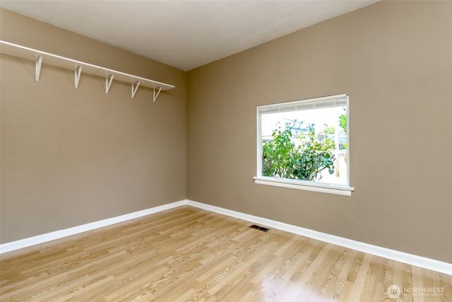 611 N Junett Street N, Tacoma, WA 98406