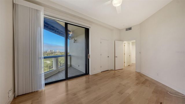 2110 HARBOURSIDE DRIVE 558, Longboat Key, FL 34228