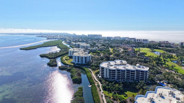 2110 HARBOURSIDE DRIVE 558, Longboat Key, FL 34228