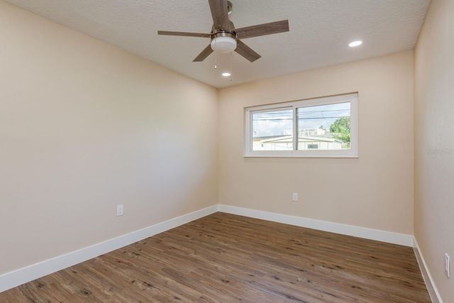 2480 DEL RIO WAY, Dunedin, FL 34698