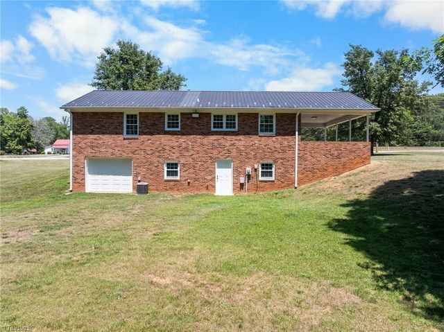 1942 Sardis Church Road, Madison, NC 27025