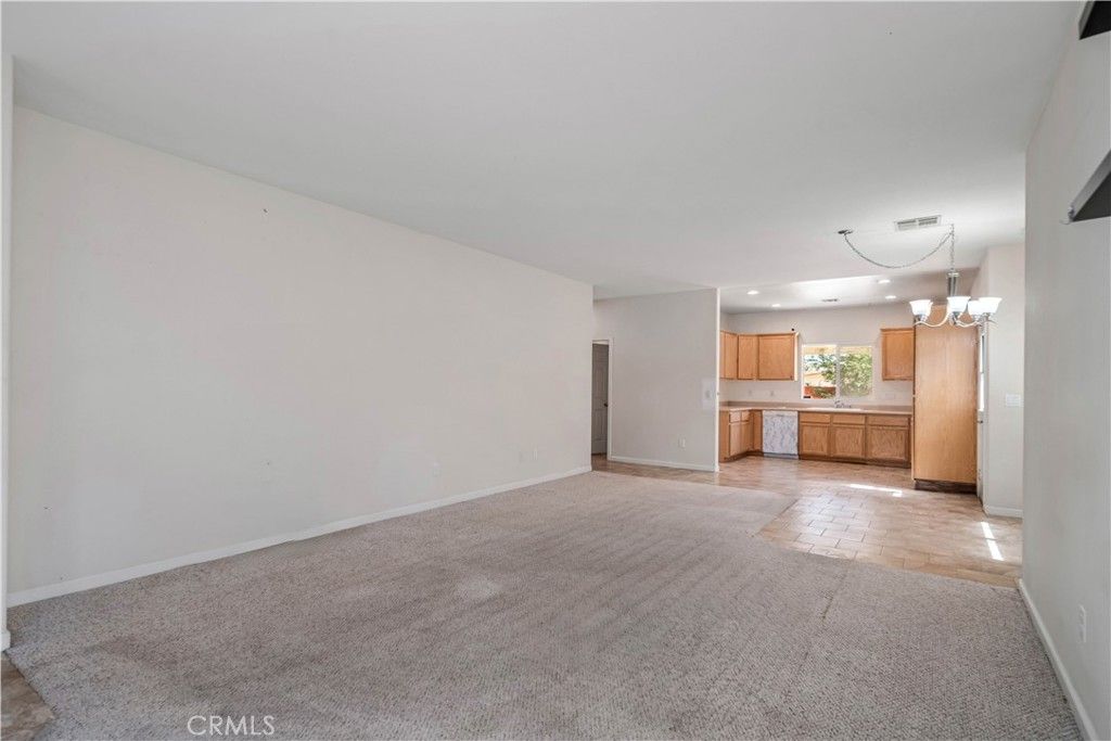 Image 7 of property listing at 1315 W Avenue I, Lancaster, CA 93534