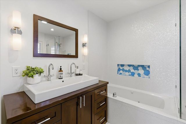 612 Hudson Street, Redwood City, CA 94061