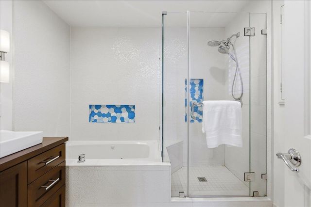 612 Hudson Street, Redwood City, CA 94061