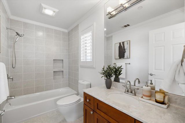 612 Hudson Street, Redwood City, CA 94061