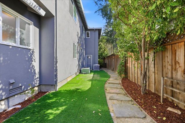 612 Hudson Street, Redwood City, CA 94061