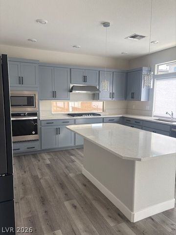 7065 West Camero Avenue, Las Vegas, NV 89113