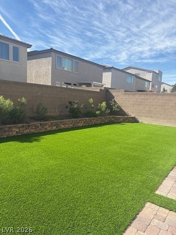 7065 West Camero Avenue, Las Vegas, NV 89113