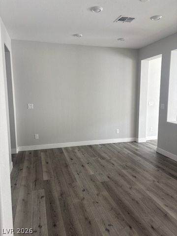 7065 West Camero Avenue, Las Vegas, NV 89113