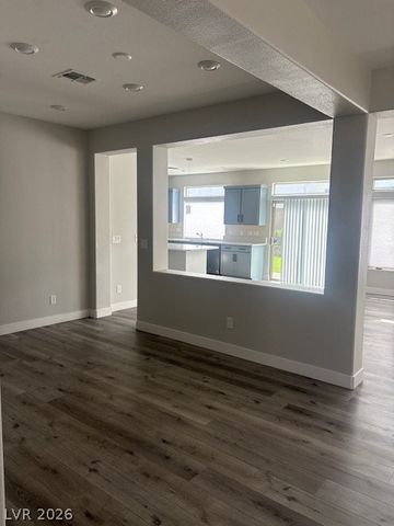 7065 West Camero Avenue, Las Vegas, NV 89113