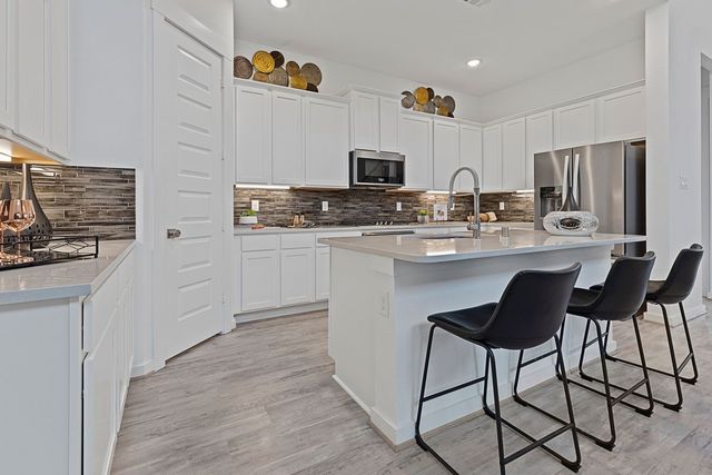 2680 Hot Springs Drive, Corinth, TX 76210