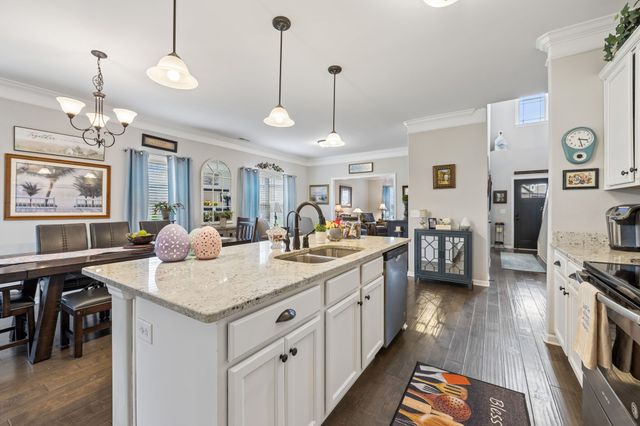2501 Pinnacle Dr, Chapel Hill, TN 37034