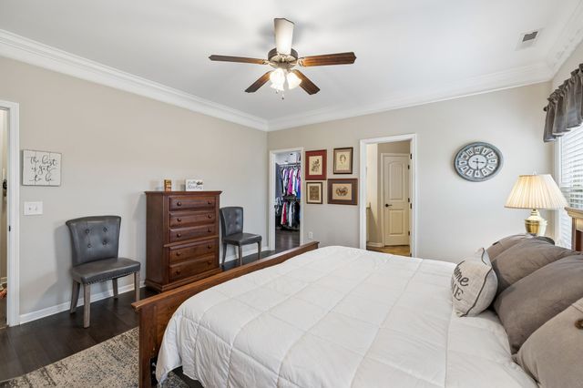 2501 Pinnacle Dr, Chapel Hill, TN 37034