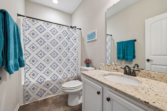 2501 Pinnacle Dr, Chapel Hill, TN 37034