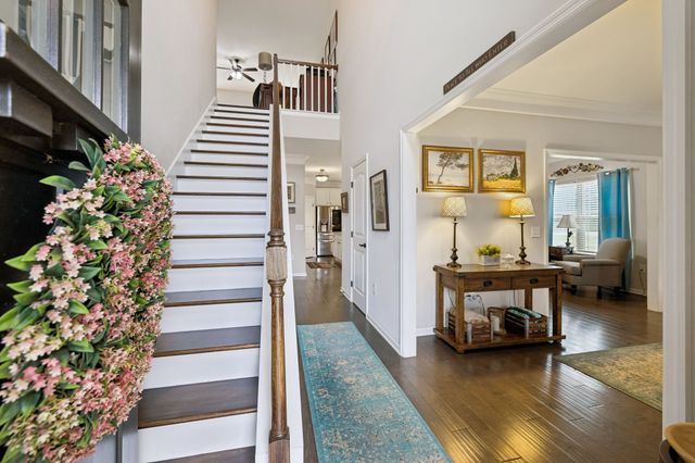 2501 Pinnacle Dr, Chapel Hill, TN 37034
