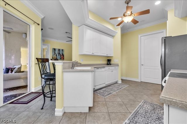 6050 Jonathans Bay CIR 102, Fort Myers, FL 33908