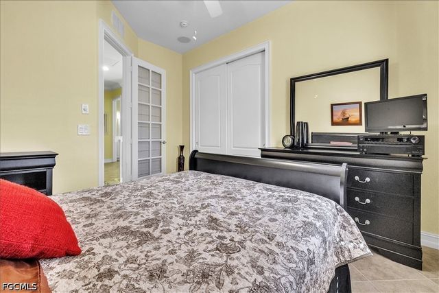 6050 Jonathans Bay CIR 102, Fort Myers, FL 33908