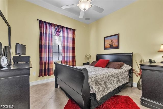 6050 Jonathans Bay CIR 102, Fort Myers, FL 33908
