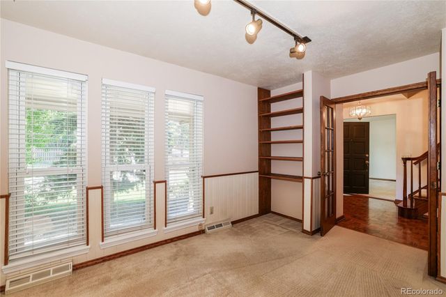 10521 E Dorado Avenue, Englewood, CO 80111