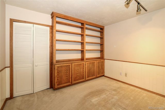 10521 E Dorado Avenue, Englewood, CO 80111