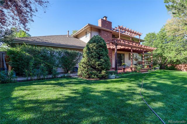 10521 E Dorado Avenue, Englewood, CO 80111