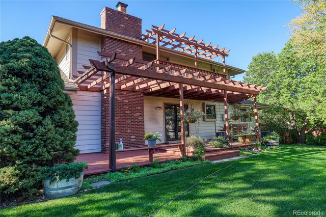 10521 E Dorado Avenue, Englewood, CO 80111