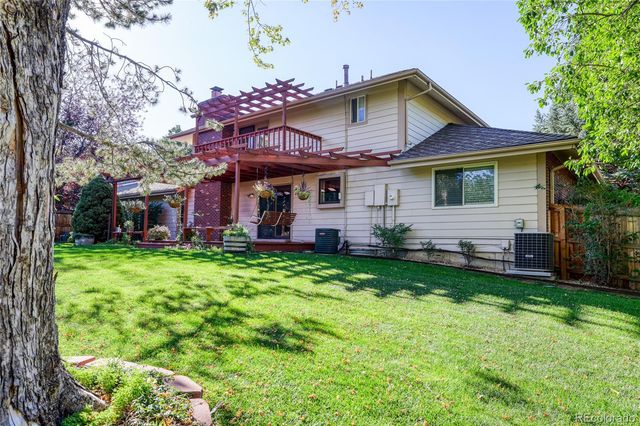 10521 E Dorado Avenue, Englewood, CO 80111