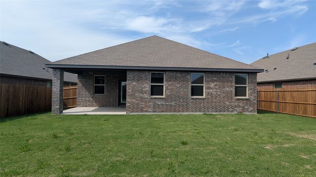 412 Tia Avenue, Caddo Mills, TX 75135