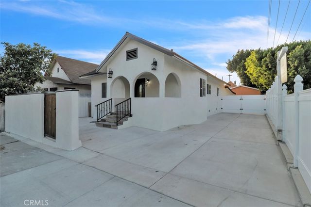 2697 Merced, Los Angeles, CA 90065